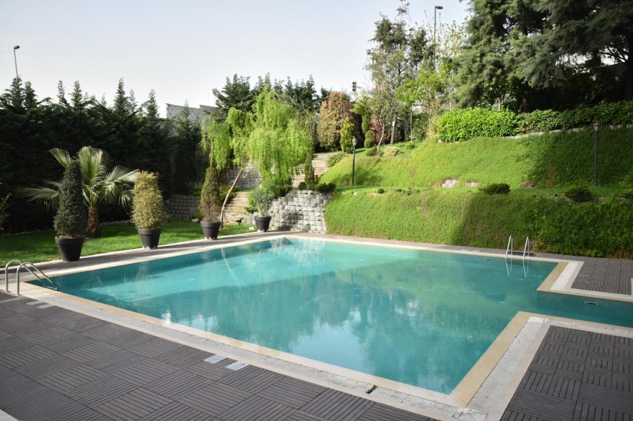 Istanbul Gonen Hotel Extérieur photo Swimming pool