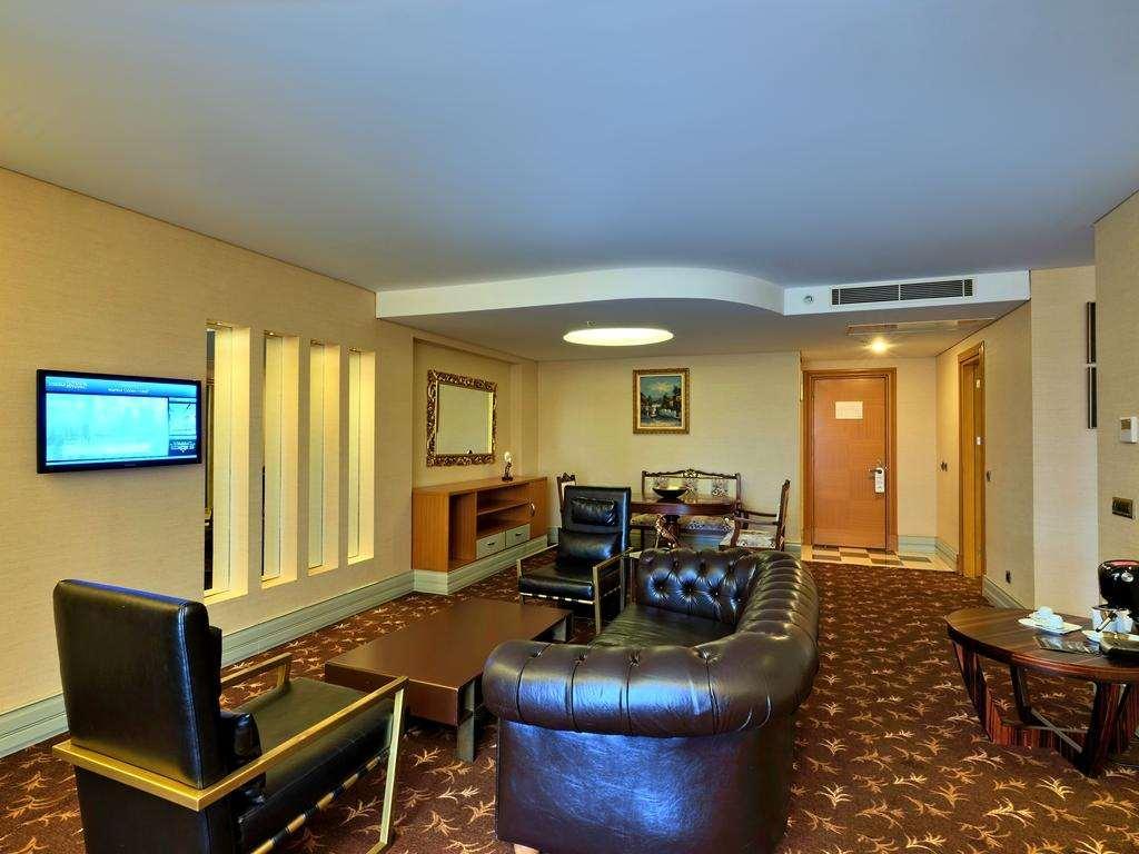 Istanbul Gonen Hotel Extérieur photo A suite at the hotel