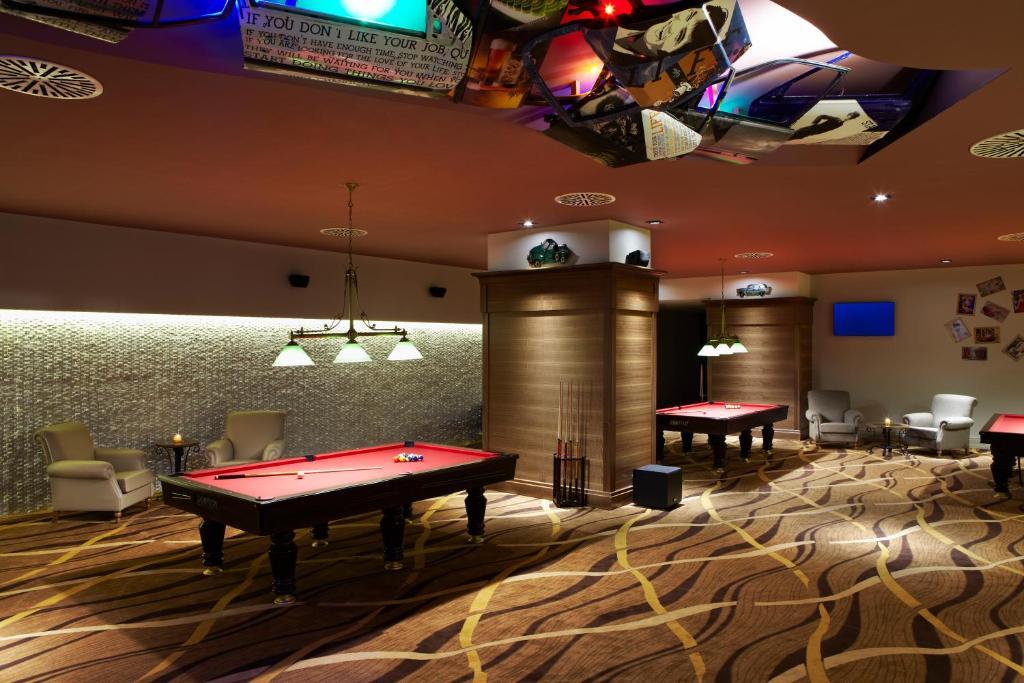 Istanbul Gonen Hotel Extérieur photo The Billiard Room