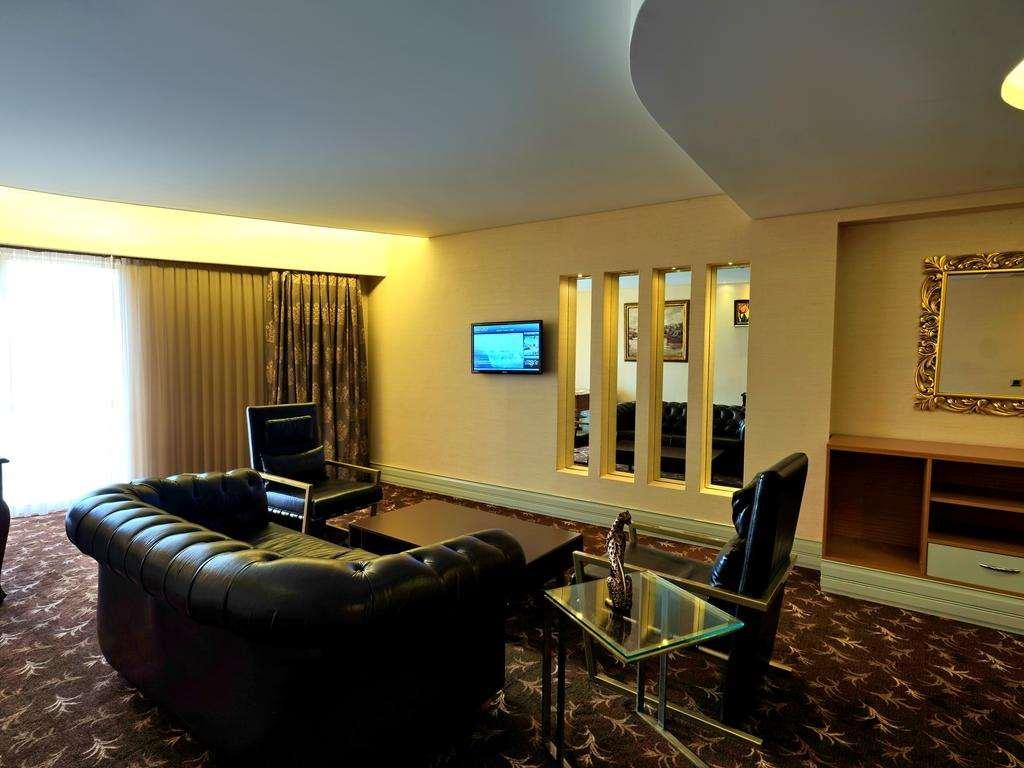 Istanbul Gonen Hotel Extérieur photo A suite at the hotel