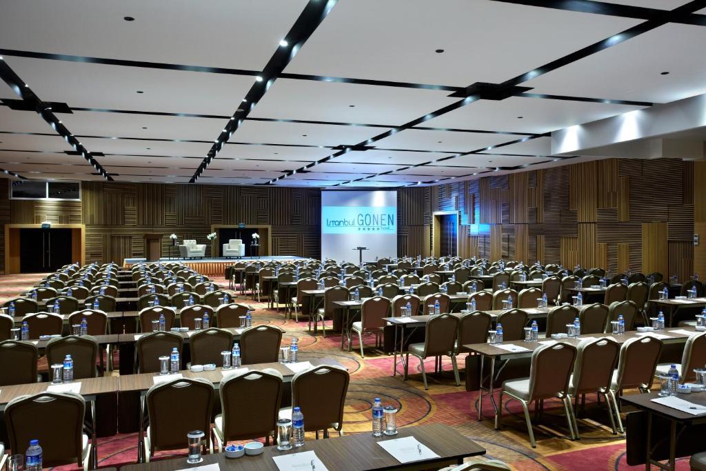 Istanbul Gonen Hotel Extérieur photo The 2011 conference