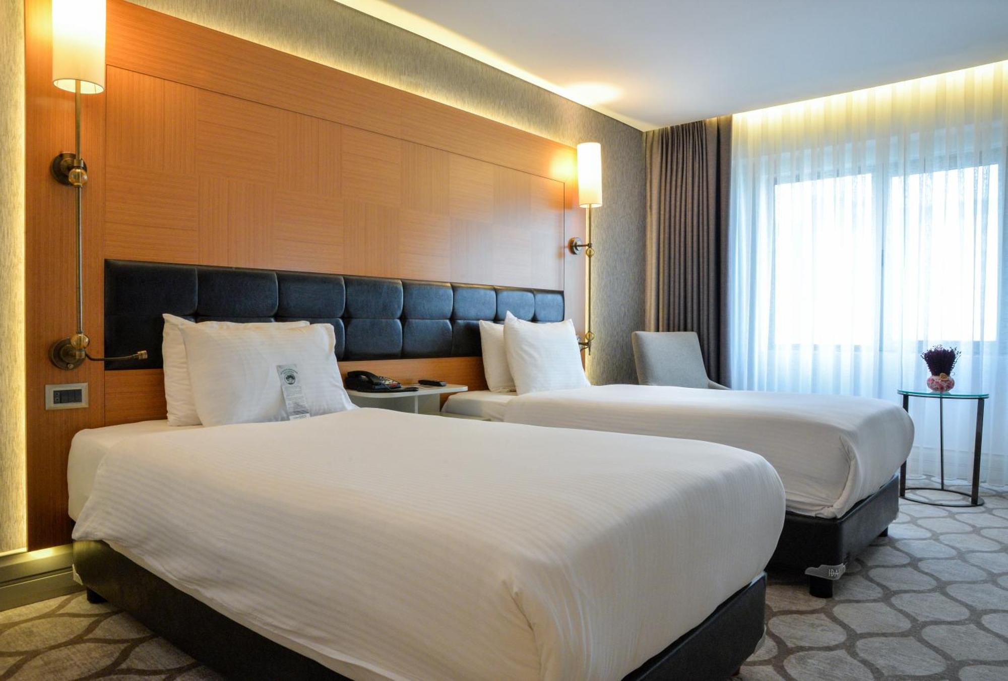Istanbul Gonen Hotel Extérieur photo Deluxe room