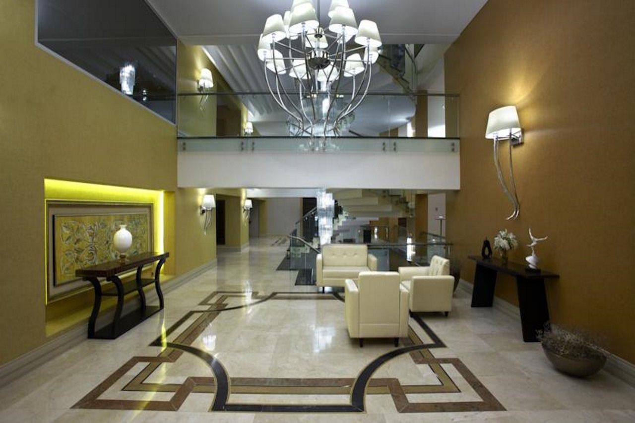 Istanbul Gonen Hotel Extérieur photo Lobby